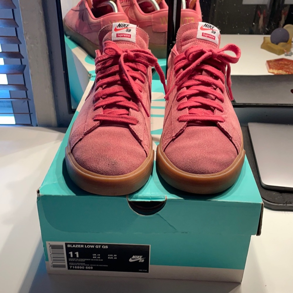 BLAZER LOW NIKE x SUPREME Limited